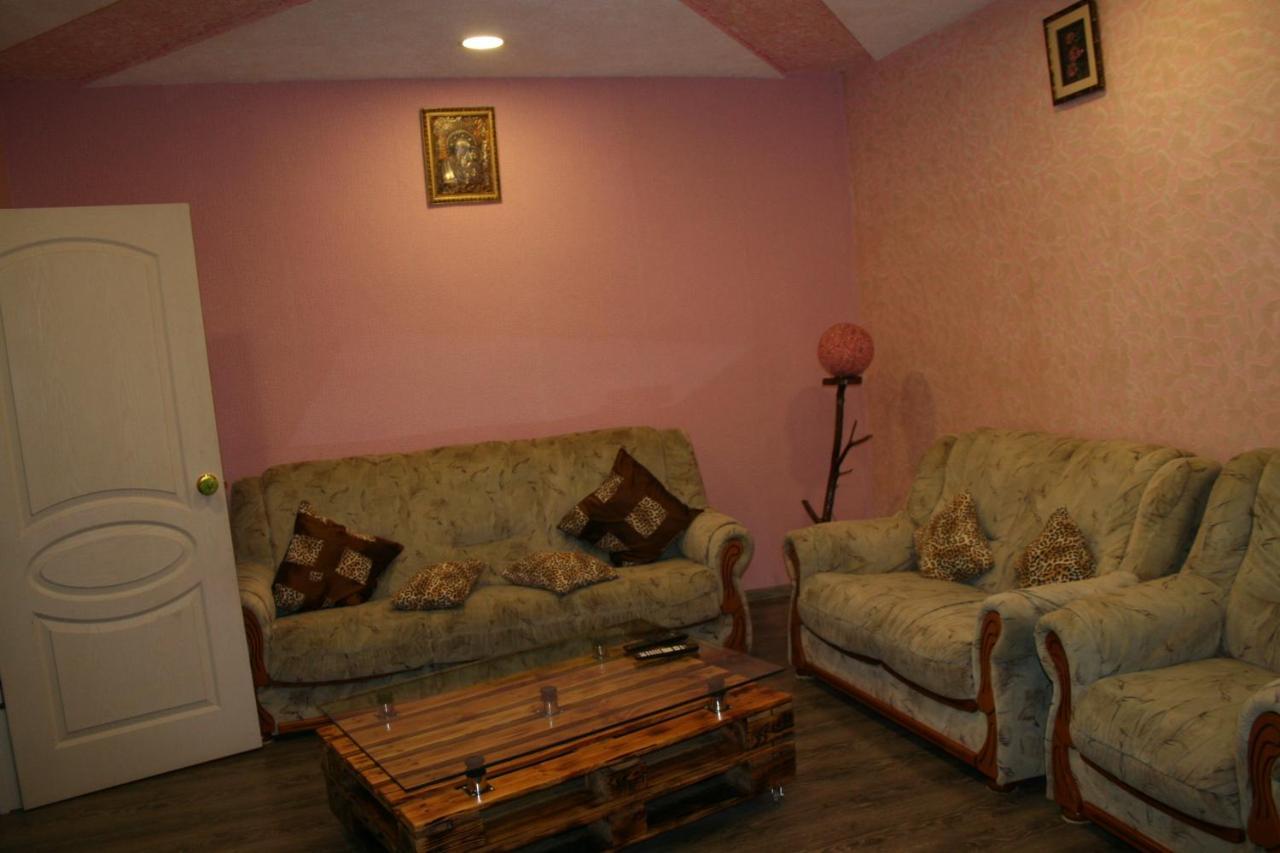 Guest House Nima 博尔若米 外观 照片